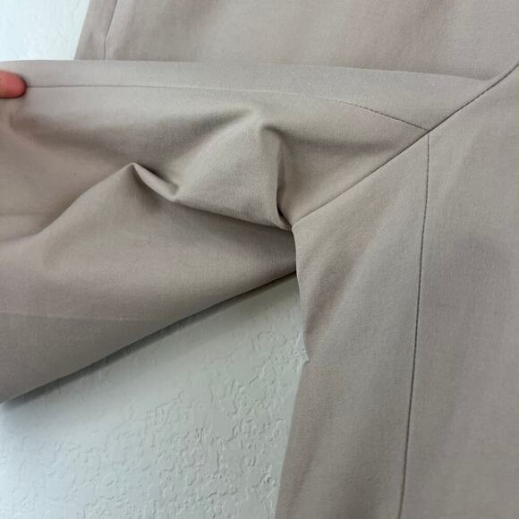 Lafayette 148 Italian Fabric Khaki Chino Bermuda Shorts 8 Quiet Luxury Old Money - Picture 3 of 7